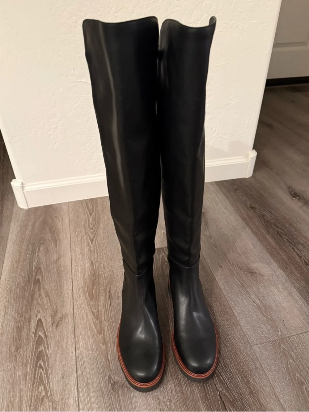 Stuart Weitzman Black Leather Adrina City Boot Over The Knee Boots Size 9 / 39.5